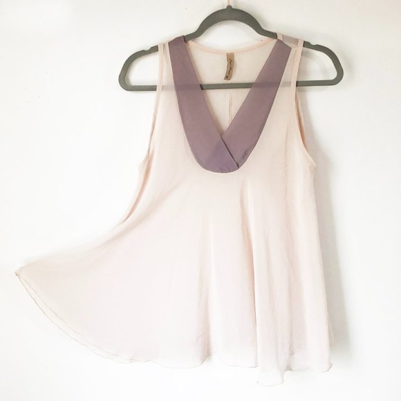 Final Touch layering tunic - Picture 3 of 7